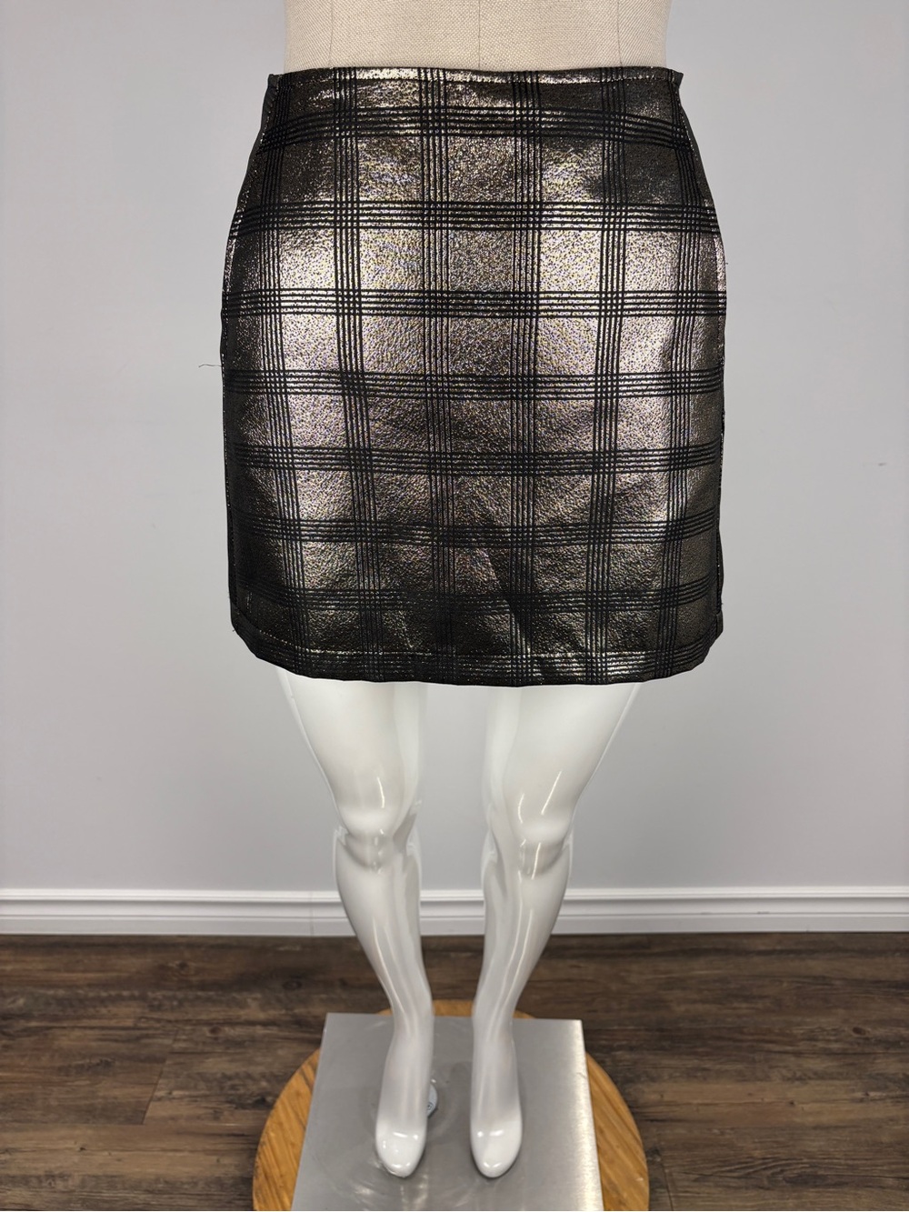 Urban Outfitters Jackie Gold Metallic Plaid Pelmet Mini Skirt XS Black Shimmer